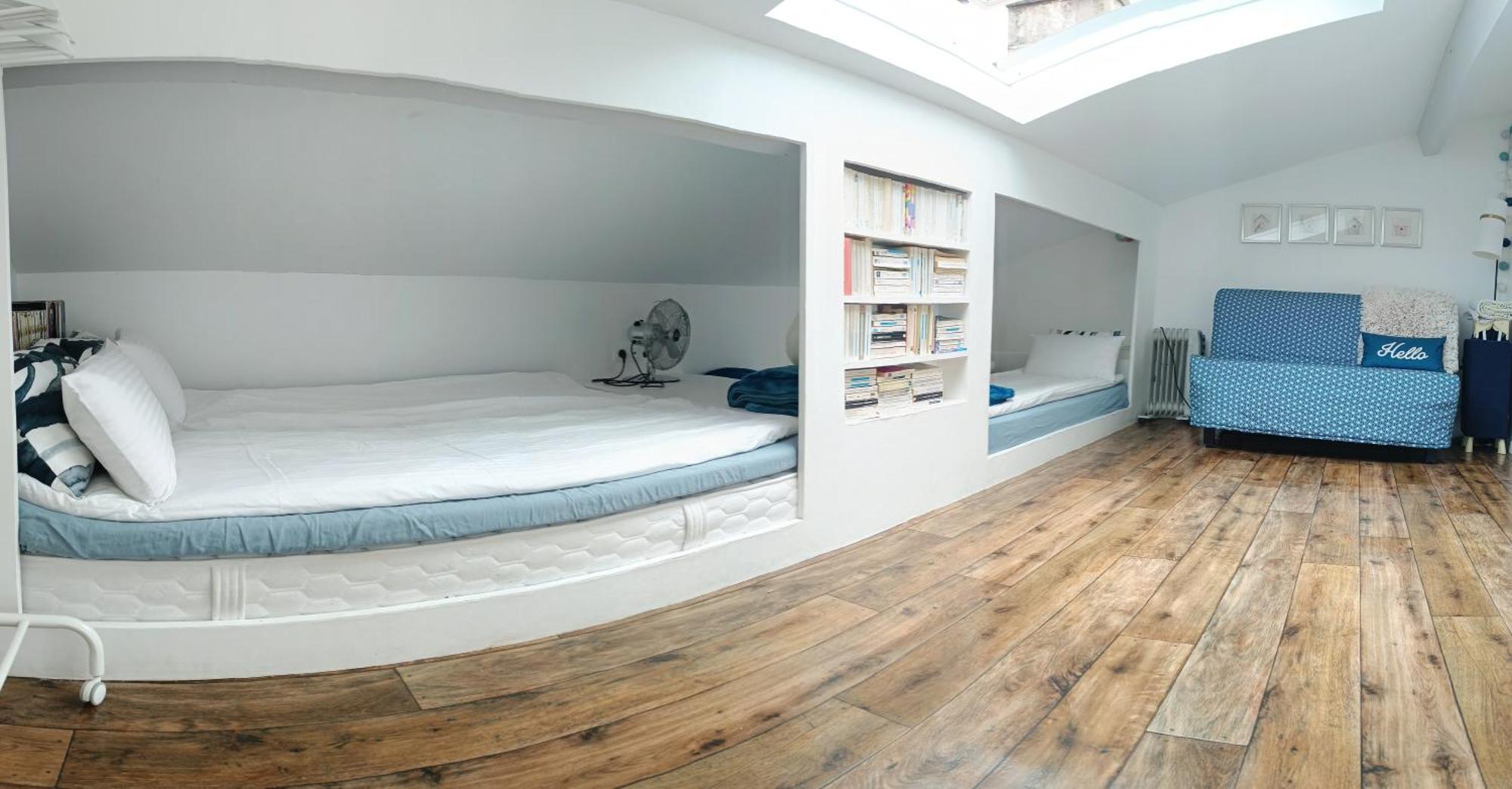 Buky Palace Homestay Pons